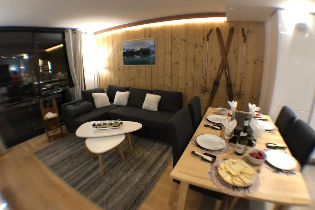 Chic Appart 6 Pers Dans Residence Luxueuse "La Cordee" Wellness Gym Piscine Ouvert Et Teletravail Chamonix Exterior photo